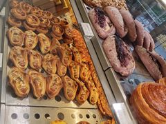 -好利来(上海虹桥新天地Lab主题店)
