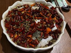 -肆海小川菜酒馆Wine Bistro (青年路店)