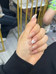 -瞧·享轻奢美甲美睫