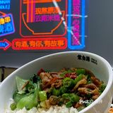 "探秘蒙自源，享受美食之旅！🍜🍲"  