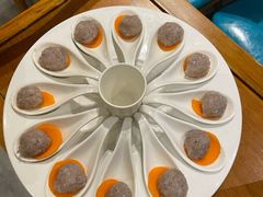 香菜丸子-小牛叔鲜切牛肉·火锅·烤肉自助(公济桥路店)