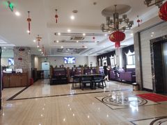 -上岛咖啡(海口红城湖全季酒店店)