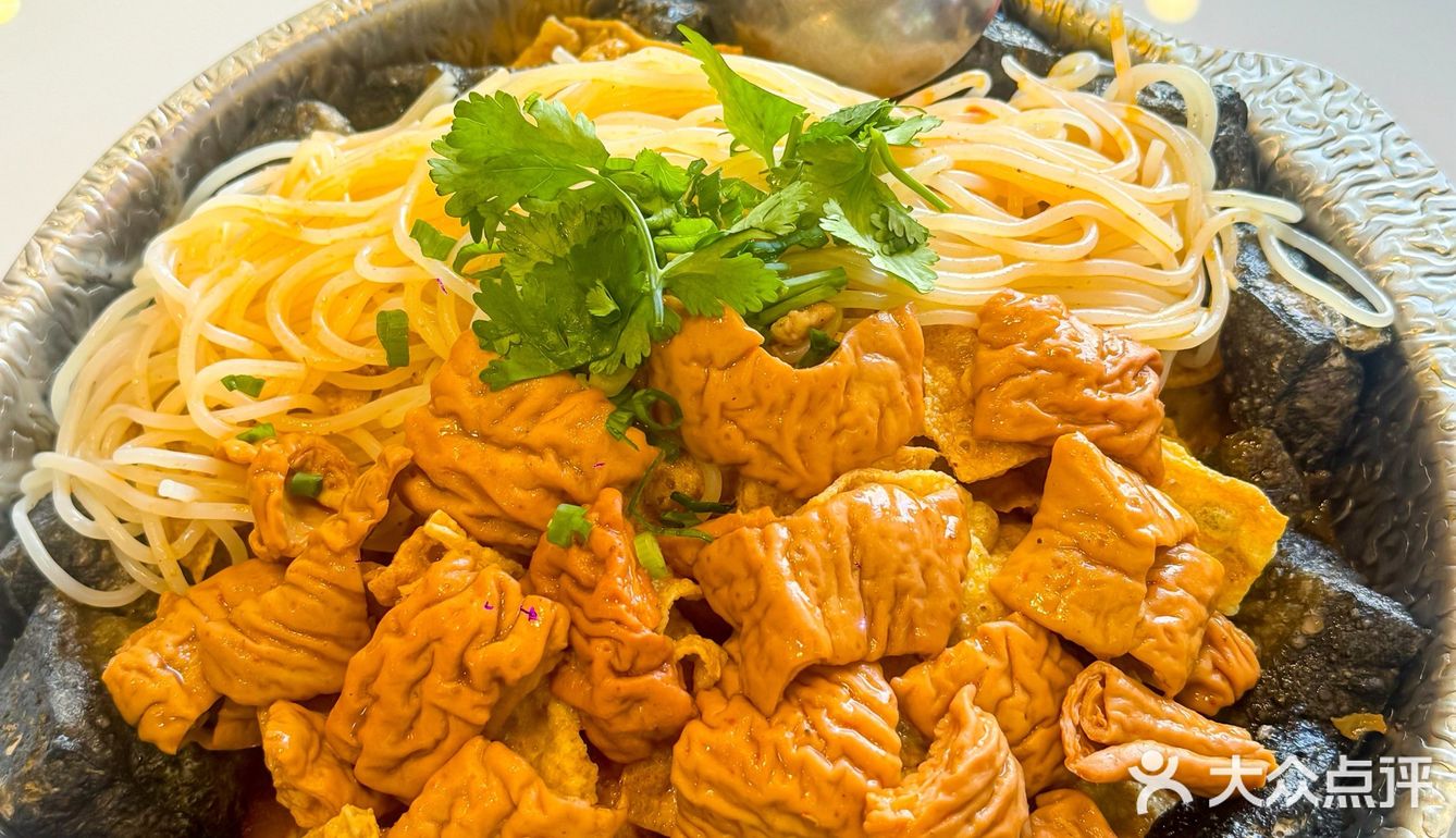 肥肠臭豆腐螺蛳粉！