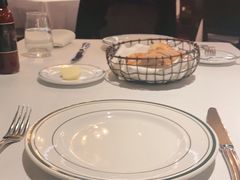 -Wolfgang’s Steakhouse 沃夫冈牛排馆(上海白玉兰广场店)