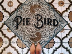 -Pie Bird(新闸路店)