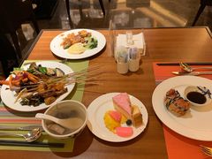 -岷山饭店-芝芝自助餐厅