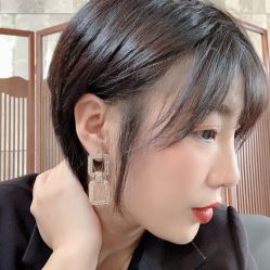 -MY WAY SALON