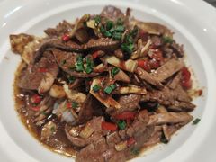 -黄泥岗·地道湖北菜(奥特莱斯店)