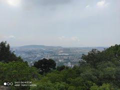 -灵岩山风景区
