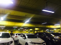 -欧尚超市苏州店停车场(金鸡湖路店)