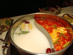 -椰子湾·海南火锅·糟粕醋·椰子鸡(正大广场店)