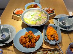 -蜜桃餐厅·伴山(绿宝广场店)