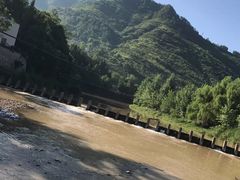 -古夜郎漂流景区