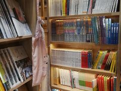 -猫的天空之城概念书店(杭州南宋御街店)