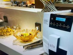 -墨客悦庭酒店(长沙麓谷涉外经济学院店)