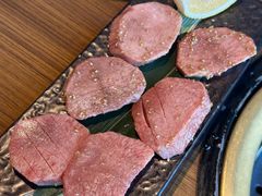 -炼火烤肉店