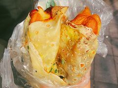 -正宗杂粮煎饼香软鸡蛋饼
