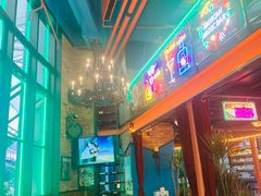 -Famous肥猫墨西哥音乐餐吧(五棵松华熙LIVE店)