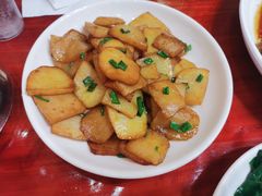 -芦茨金富饭庄·25年老字号·专做稻草鸡