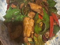 -魏铭鱼头捞饭(晋阳路店)