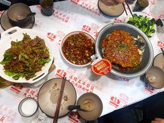 -堂瓦里·33年传统赣菜(第一街区店)