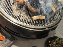 -啊美丽炭火烤肉(滑翔一店)