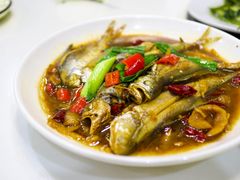 -鑫悦楼煎蟹·16年海鲜大排档