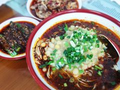 -杨大叔爱面子·四川小吃(岗头店)