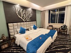 -昆明朗威酒店(昆明站火车站双桥夜市风情街店)