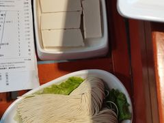 -麻辣英雄重庆火锅(陈江天益城店)