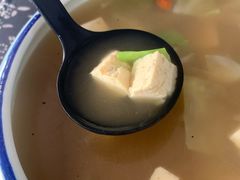-八两八金·莱芜特色炒鸡(市南漳浦路店)