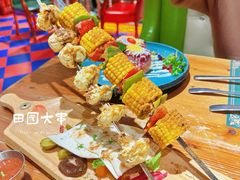 -米德维奇俄式西餐厅(西六道街店)