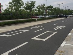 -迪士尼乐园停车场