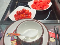 -尚尚仙·酸汤猪手·猪肚鸡火锅(华联万柳购物中心店)