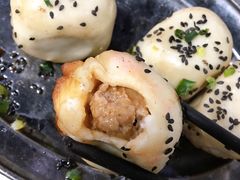 生煎包-老上海食惠裡小籠包生煎包