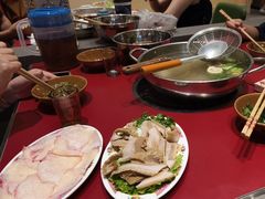 -潮汕·草根牛肉档(上海荟聚城市集市店)