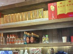 -旧街市鲜货老火锅(大光路店)