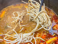 -黔三一夺夺粉酸汤火锅(百信店)