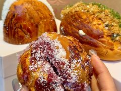 -CARINO BAKERY&CAFE(人广来福士店)