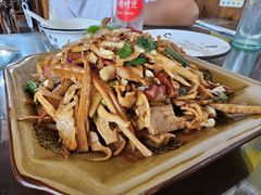 -朗妈私房菜(婺女州店)