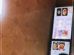 -碗里捞川渝特色面(沙河玖耀里店)