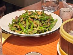 -莲餐厅·湖北菜·潜江小龙虾店(愚园路店)