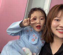 -索菲亚婚纱摄影