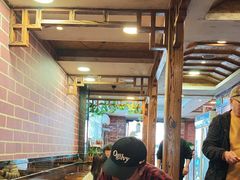 -万和春排骨砂锅米饭(湖北路店)