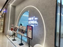 -洛施奇烫发染发沙龙