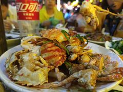 -三亚火车头万人海鲜广场