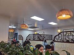 -何哥鲜鱼餐厅(龙湖花园店)