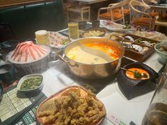 -椰子湾·海南火锅·糟粕醋·椰子鸡(正大广场店)