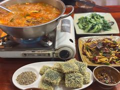 -苗湘食府(十年店)