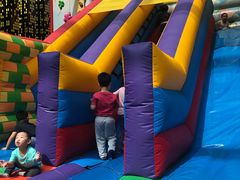 -蒙特利亲子乐园